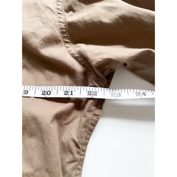 Men's Ambiguous Camel Colored Button Down Casual Shirt Size Large - Picture 4 of 6